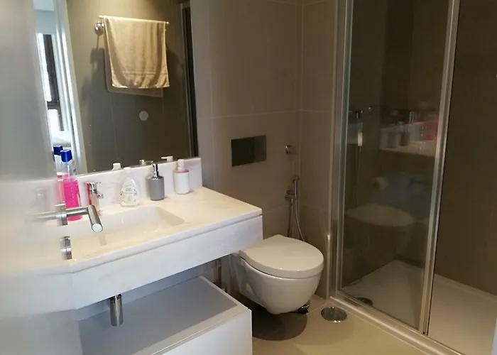 Beautiful Apartment-campo Pequeno Pensionat
