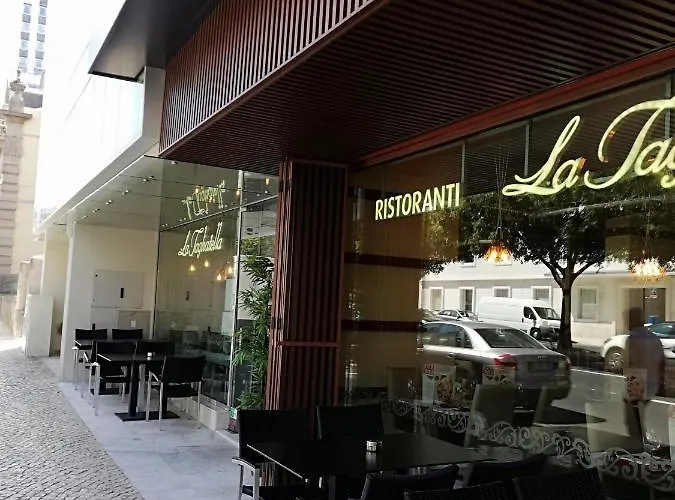 بيت ضيافة Beautiful Apartment-campo Pequeno 3*